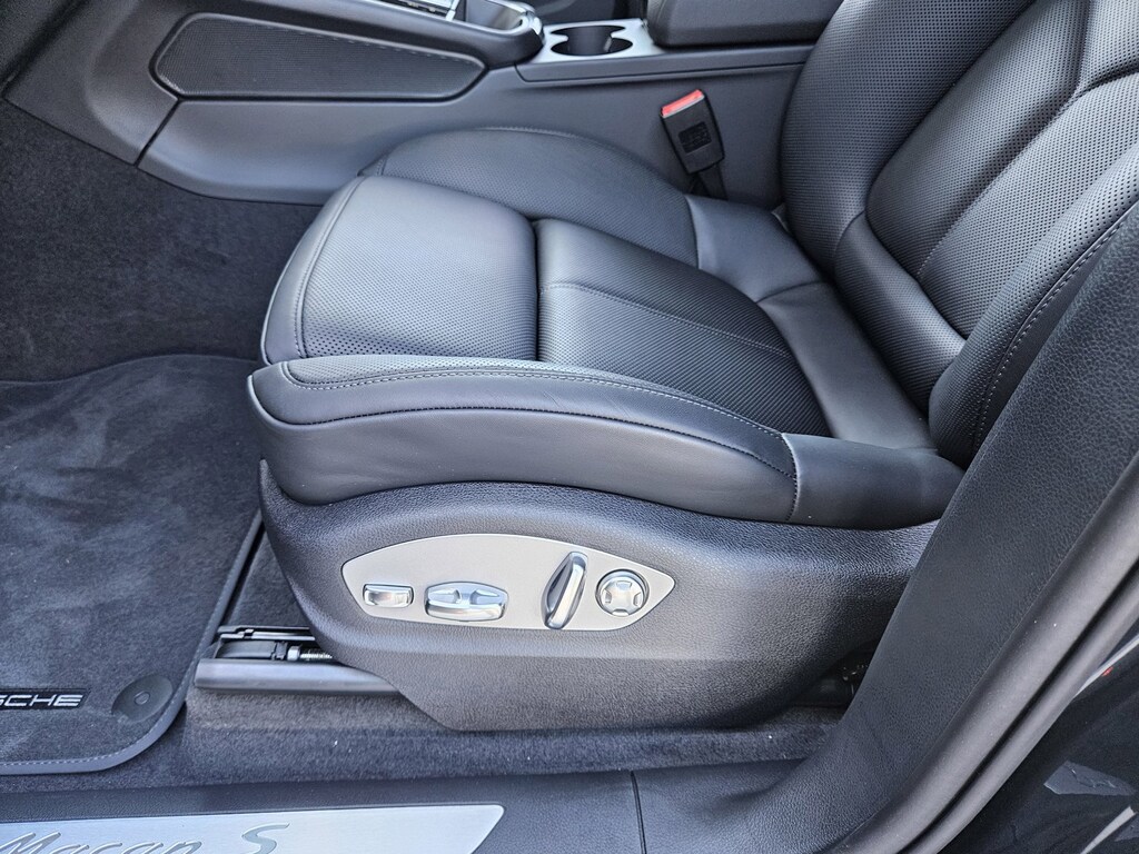 New 2024 Porsche Macan For Sale in Dallas & Plano TX VIN