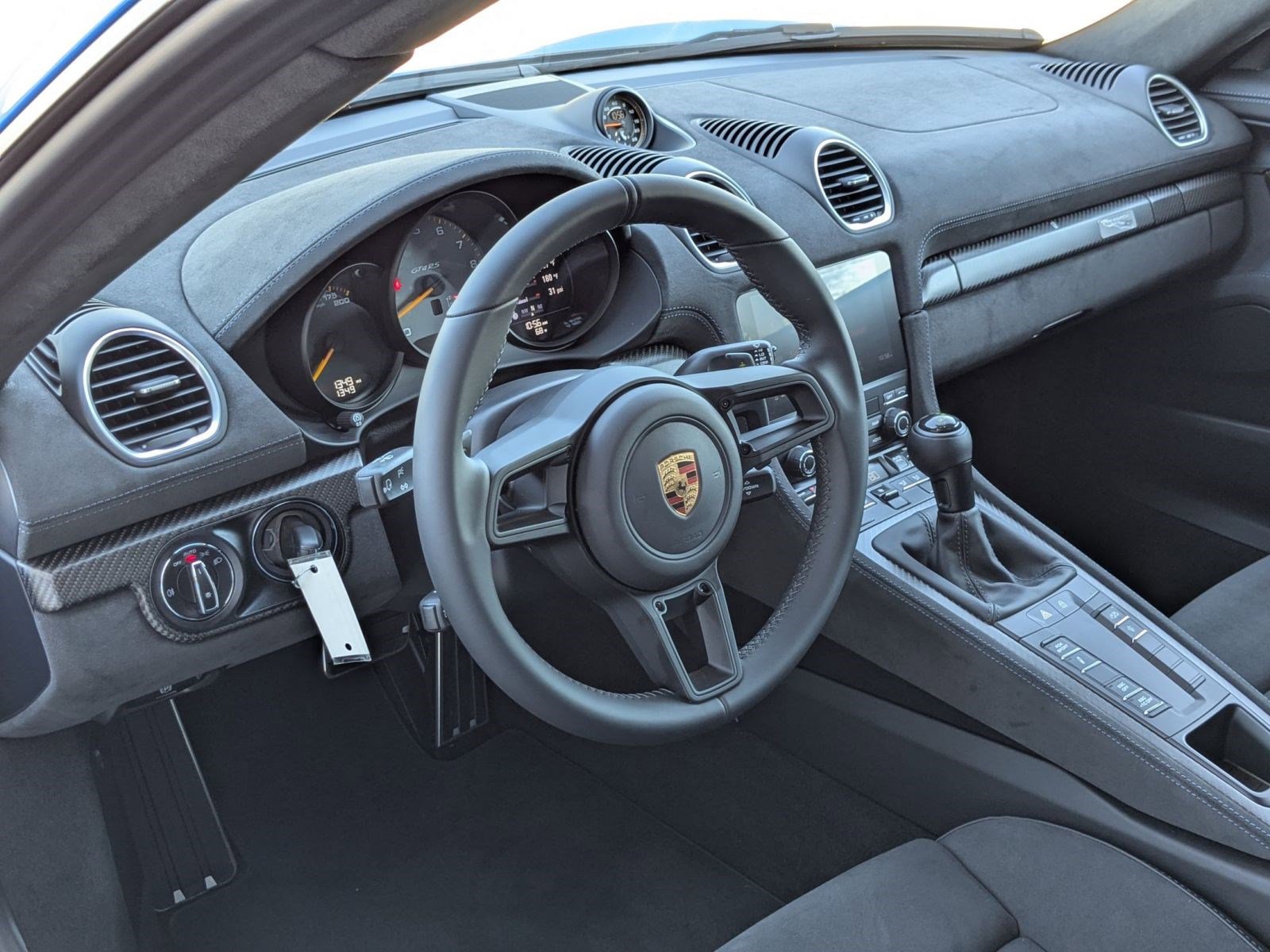 2025 Porsche Cayman GT4 RS photo 4