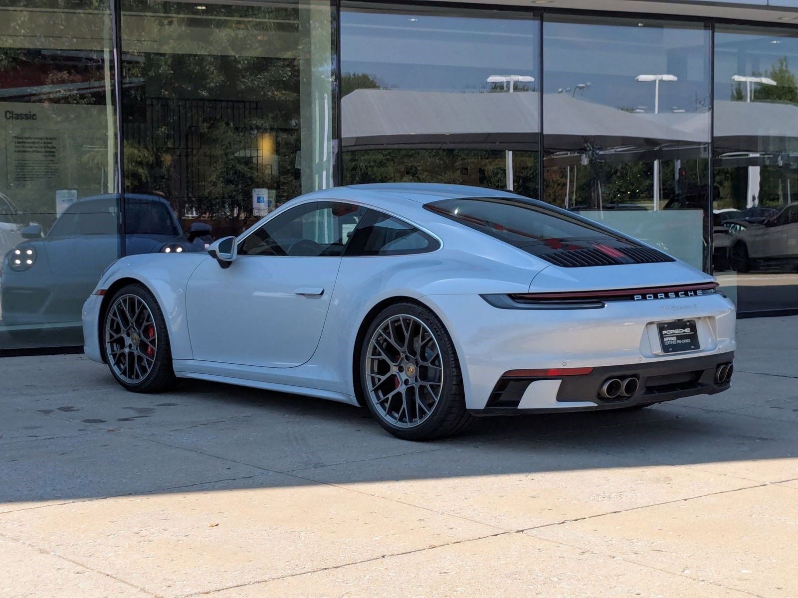 2024 Porsche 911 S photo 3