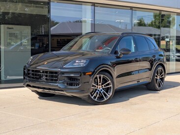 2025 Porsche Cayenne GTS SUV 2025 Porsche Cayenne GTS SUV