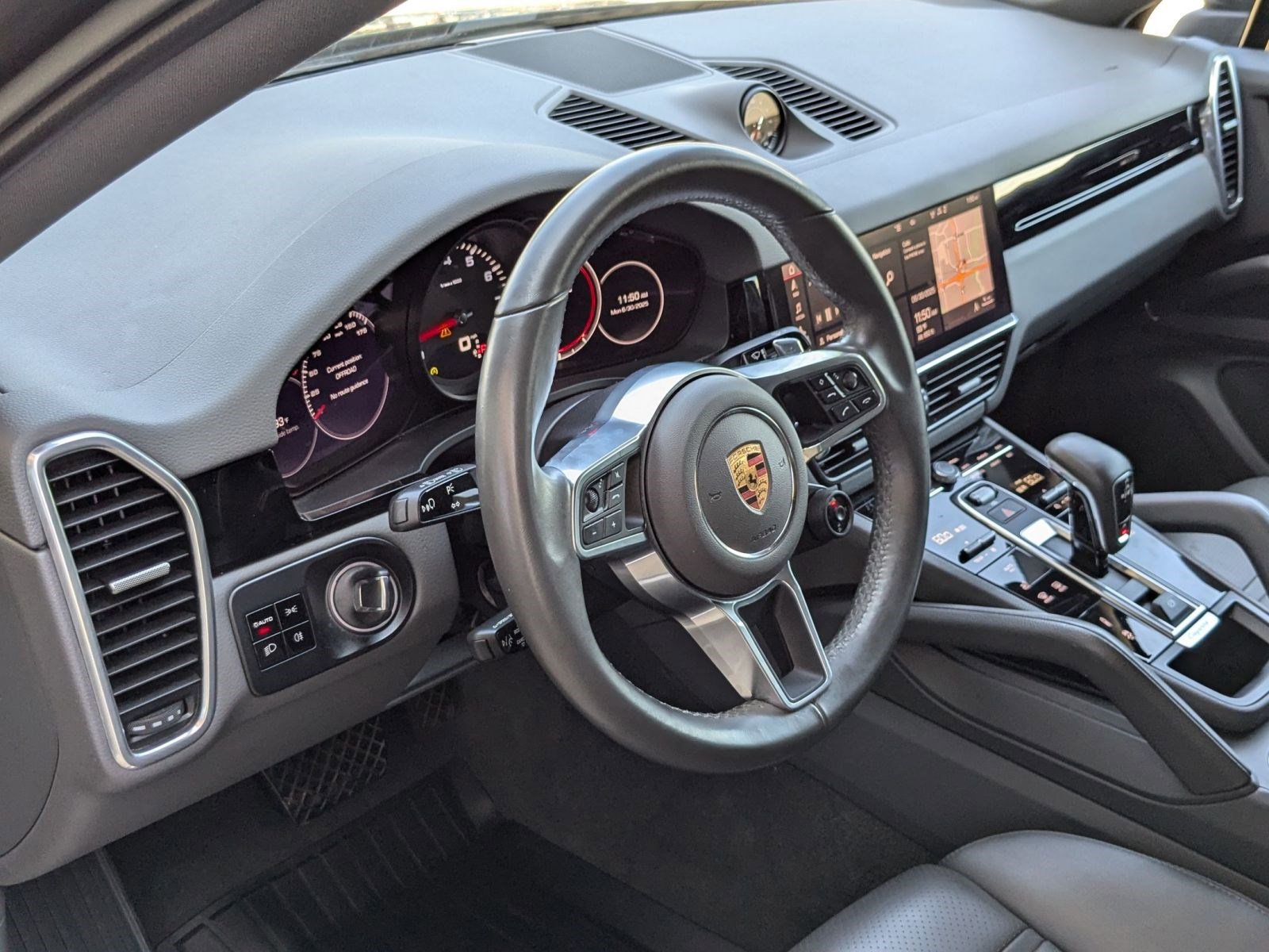2021 Porsche Cayenne Coupe photo 4