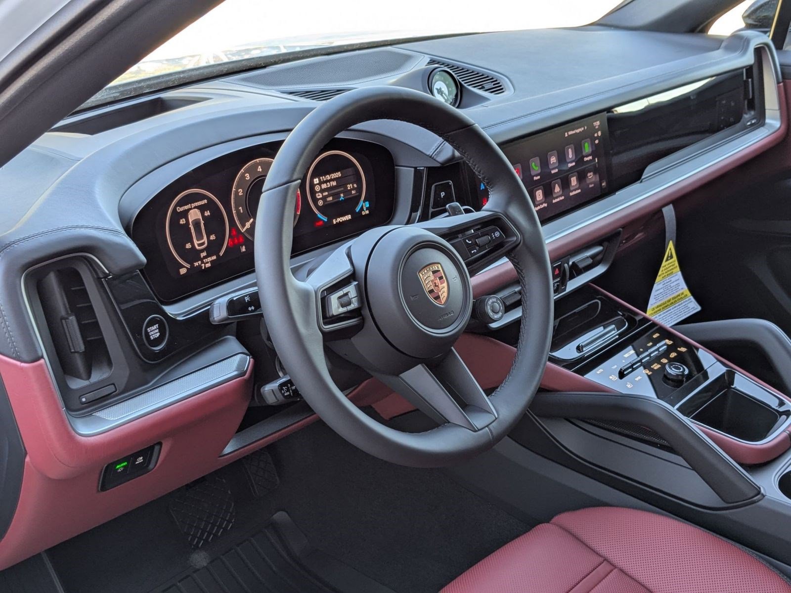 2026 Porsche Cayenne E-Hybrid Coupe photo 4