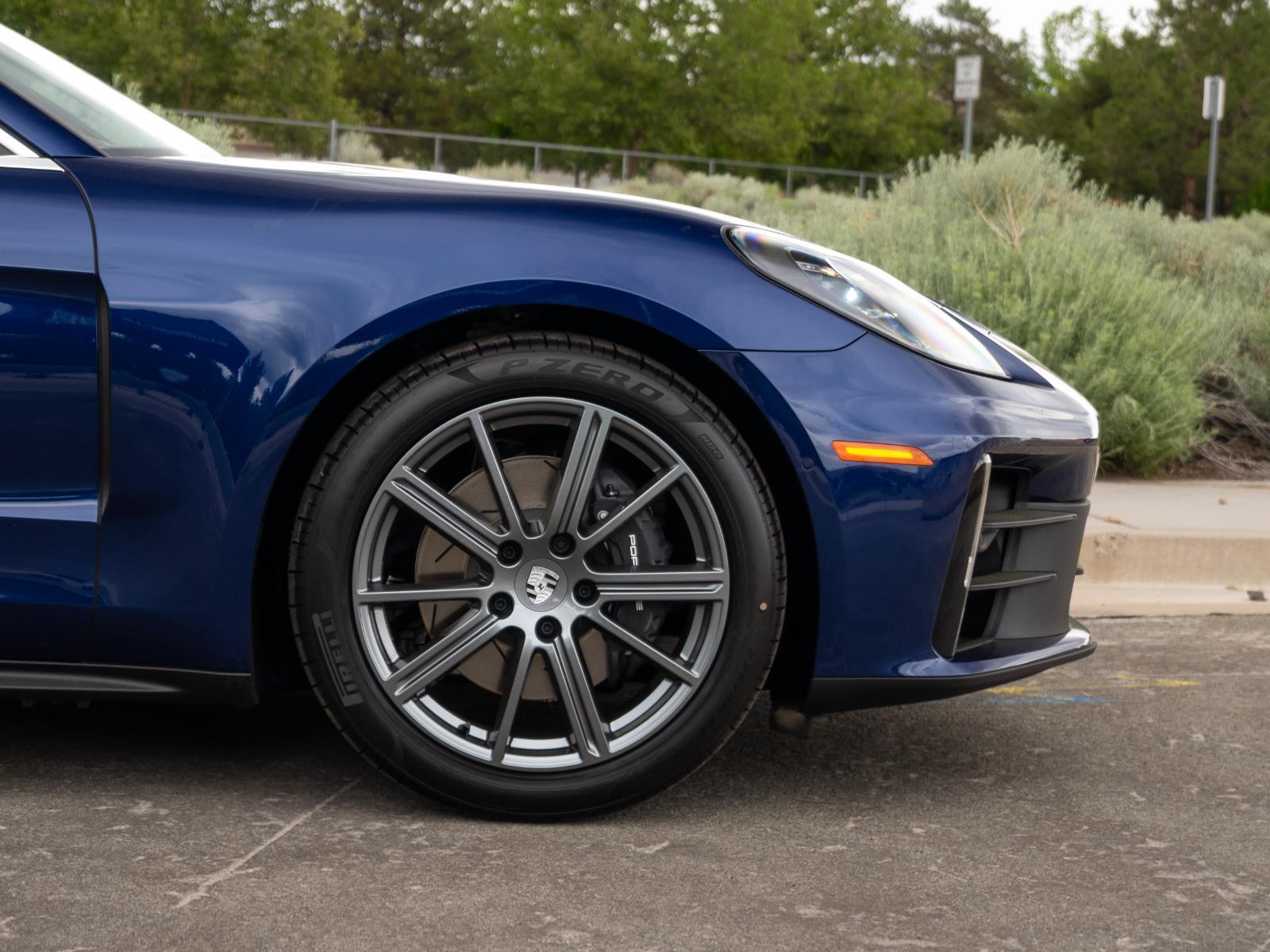 2026 Porsche Panamera Base - Photo 9