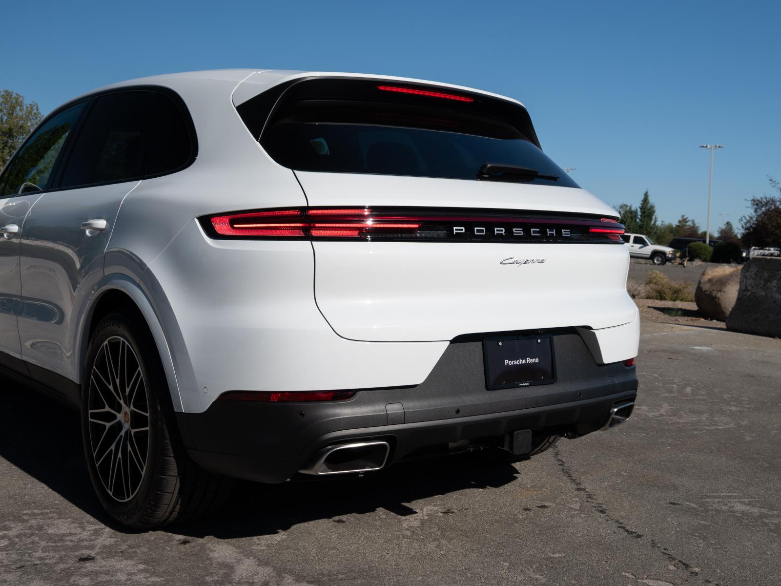 2026 Porsche Cayenne Base - Photo 18