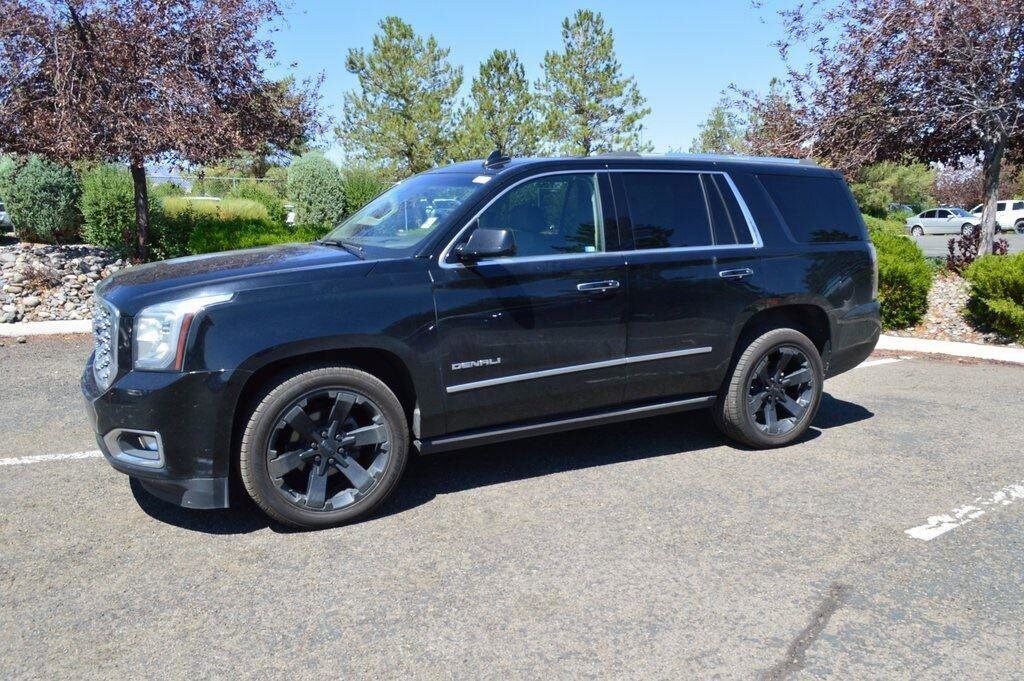 2018 Gmc Yukon Denali photo 2