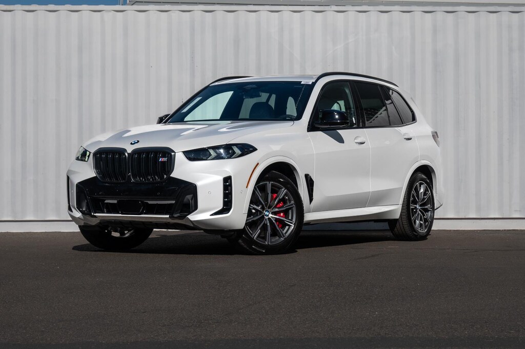 New 2026 BMW X5 M60i Sports Activity Vehicle