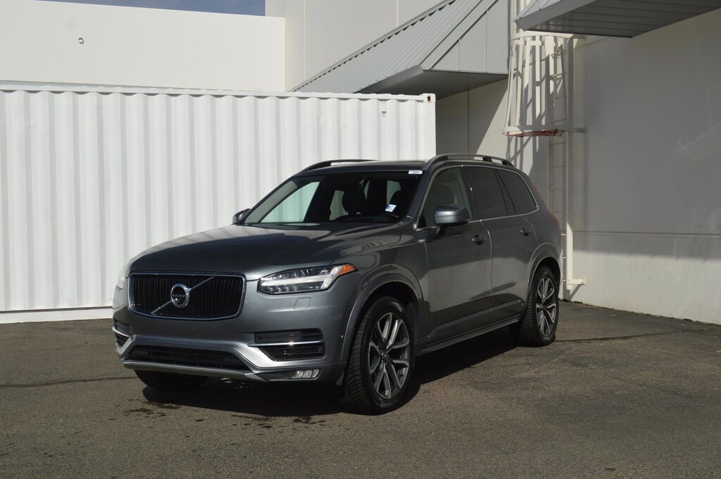 Used 2019 Volvo XC90 T6 Momentum SUV