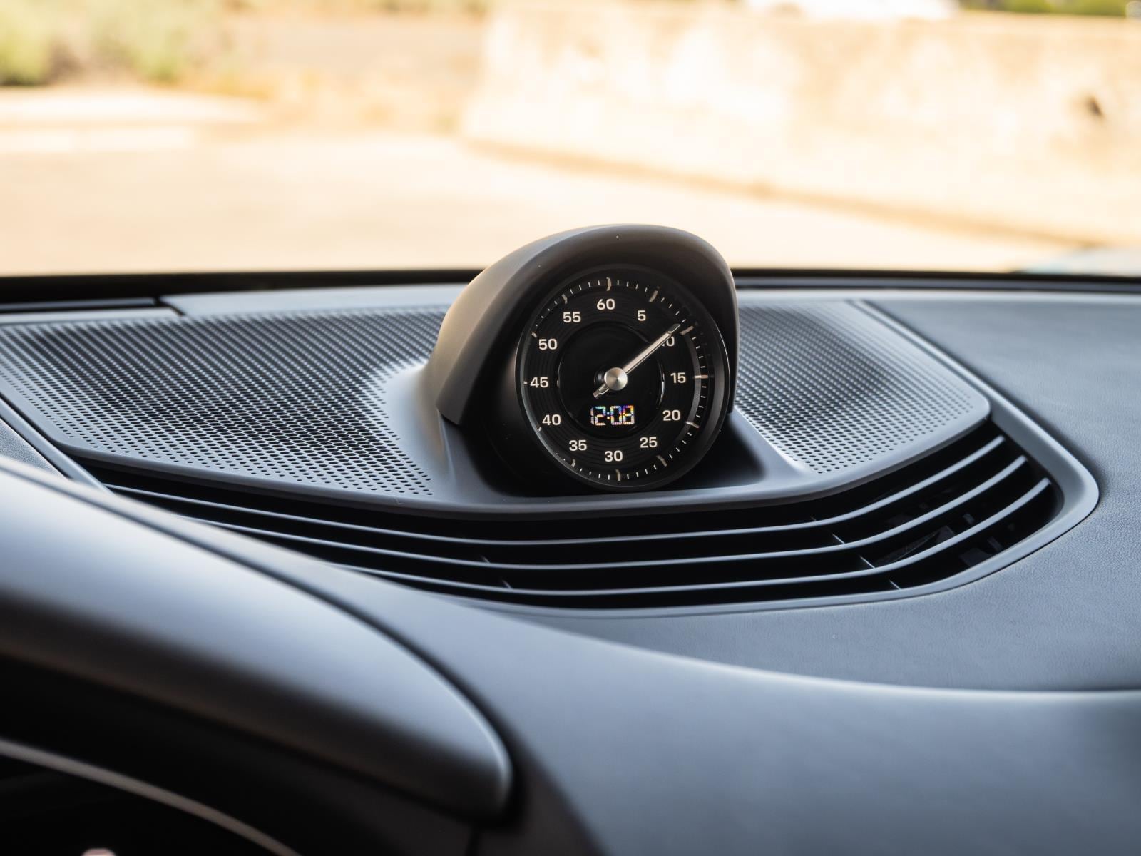 2026 Porsche Taycan S - Photo 22