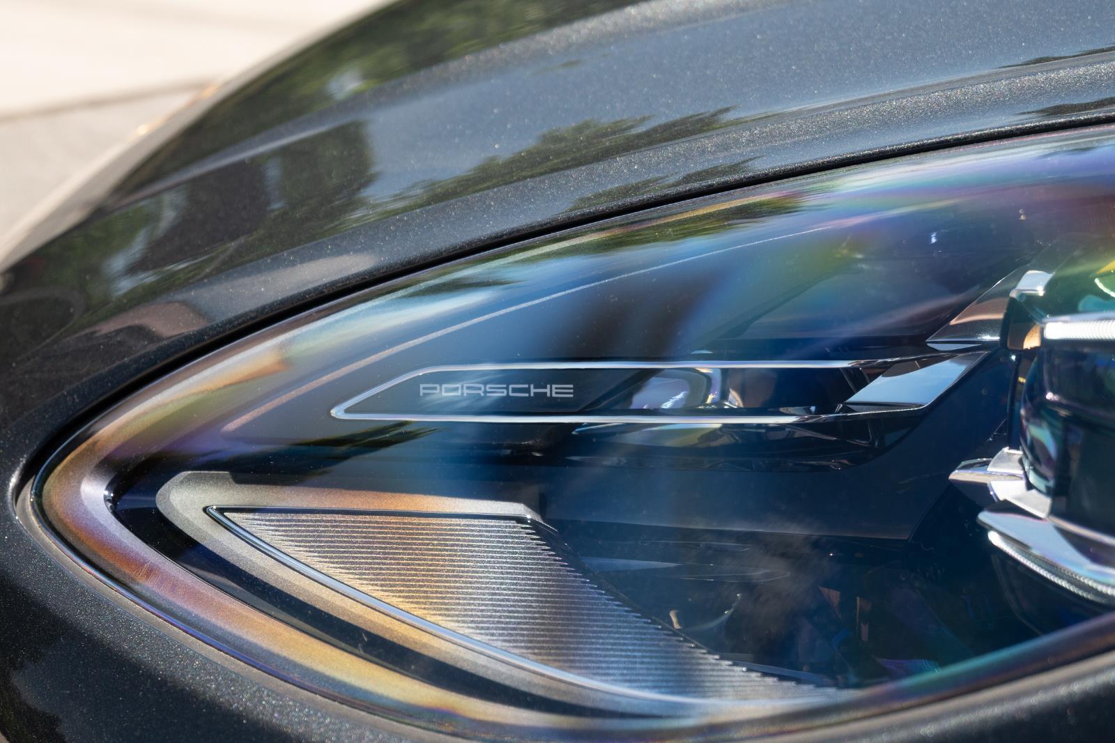 2026 Porsche Macan T - Photo 21