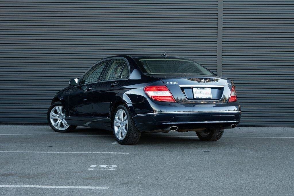 2011 Mercedes Benz C 300 4MATIC Sport Sedan photo 3