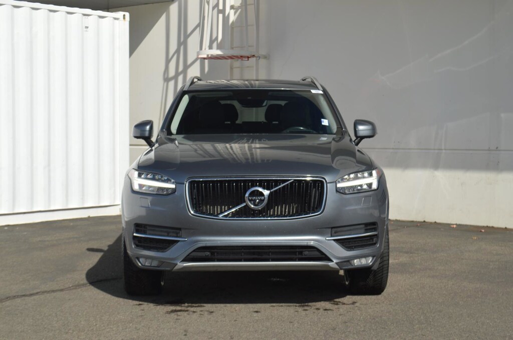 Used 2019 Volvo XC90 T6 Momentum SUV