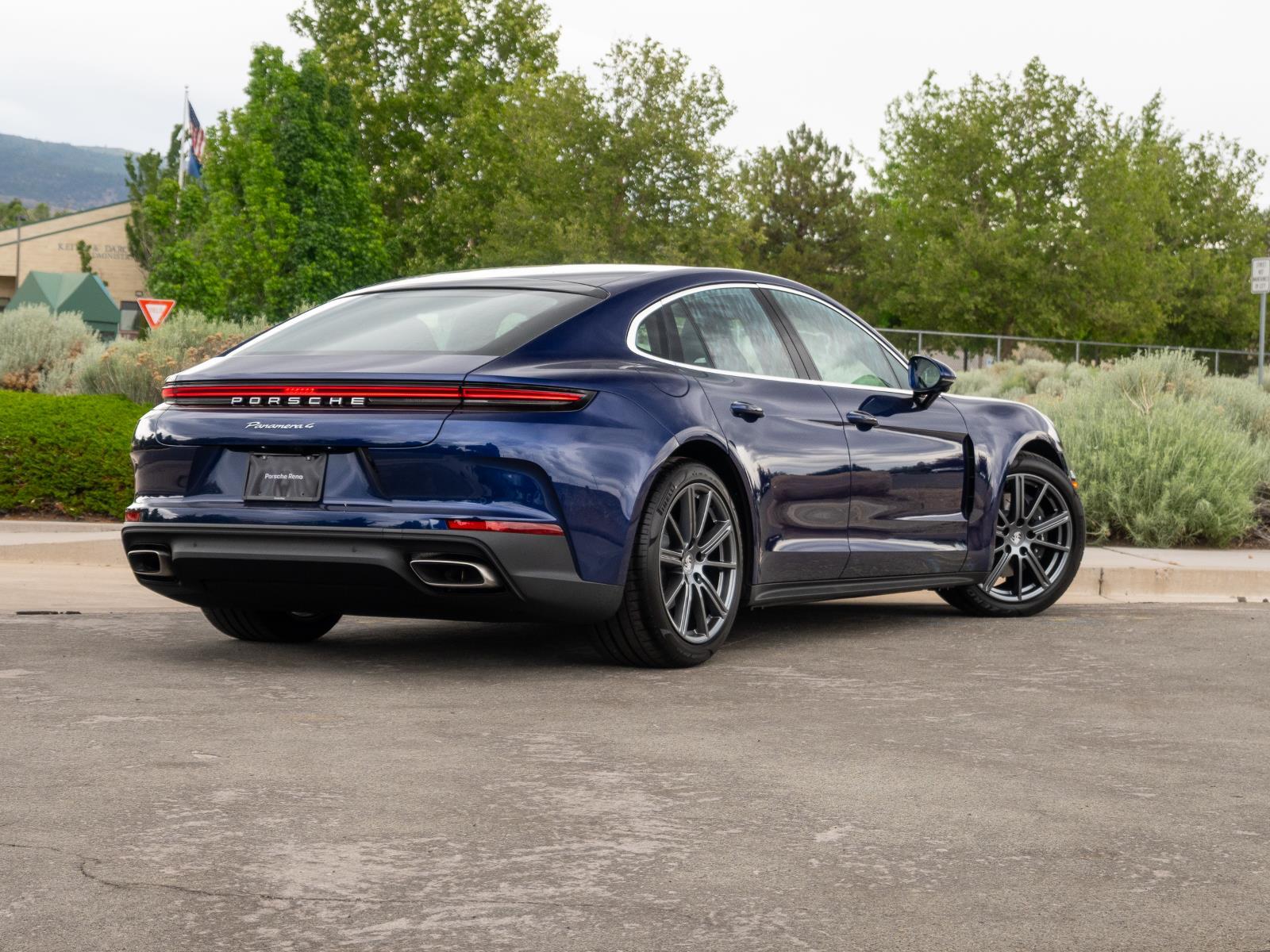 2026 Porsche Panamera Base - Photo 7