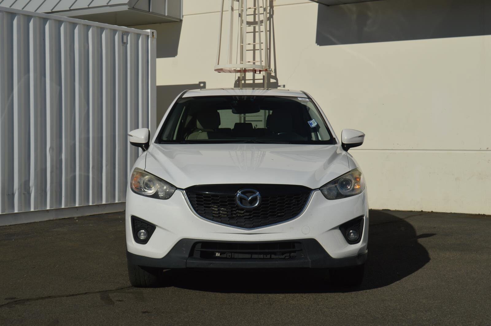 2015 Mazda CX-5 Grand Touring photo 2