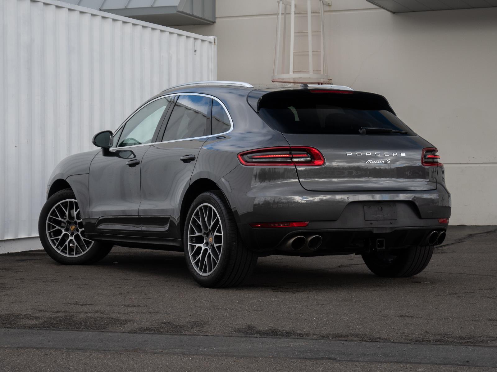 2018 Porsche Macan S photo 3