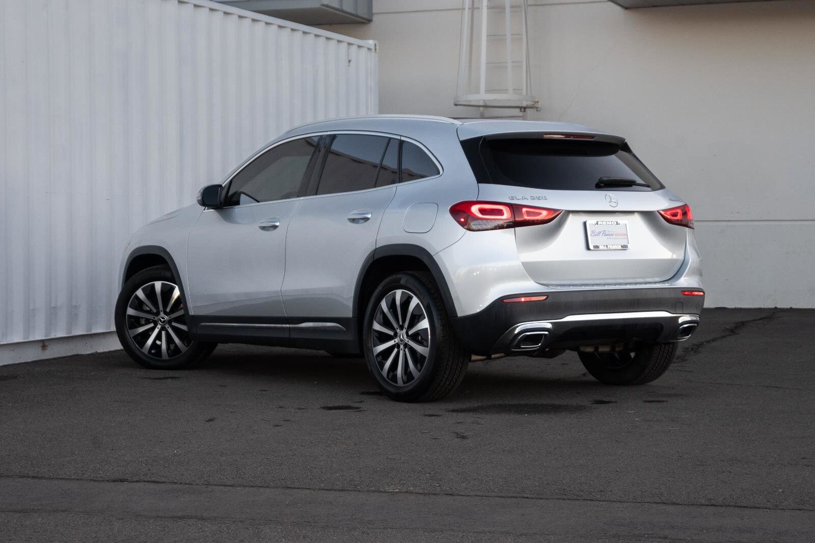 2022 Mercedes Benz GLA 250 4MATIC photo 3