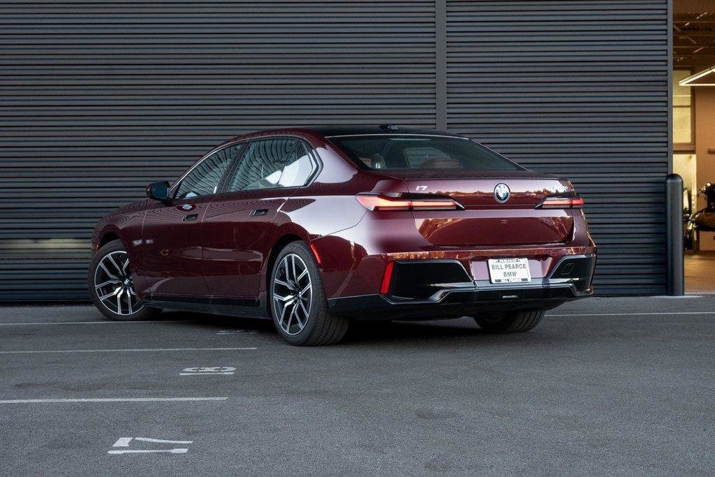 Used 2024 BMW i7 xDrive60 Sedan