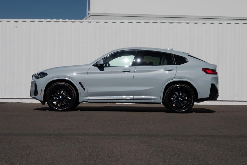 New 2025 BMW X4 xDrive30i Coupe