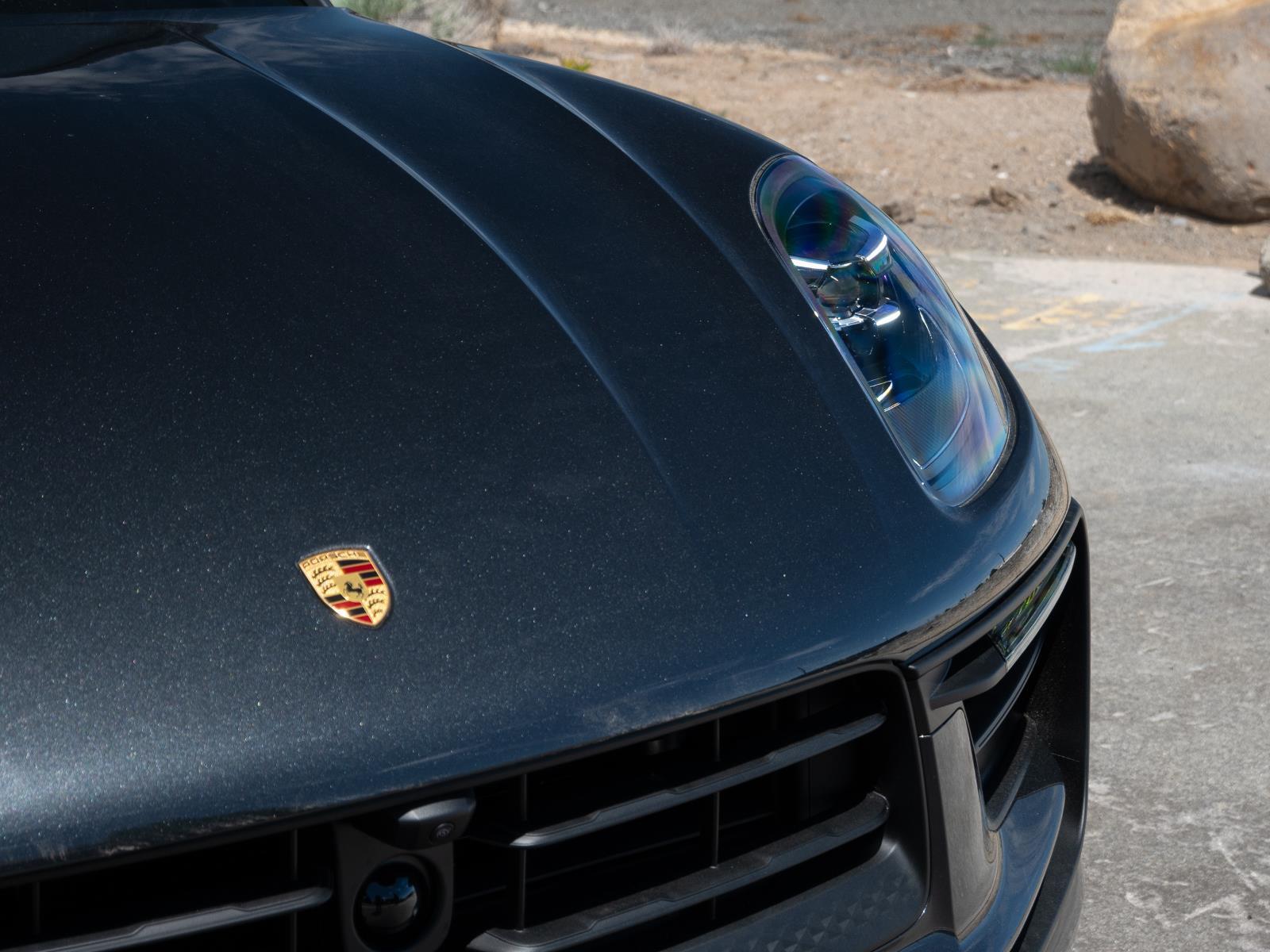 2026 Porsche Macan T - Photo 25