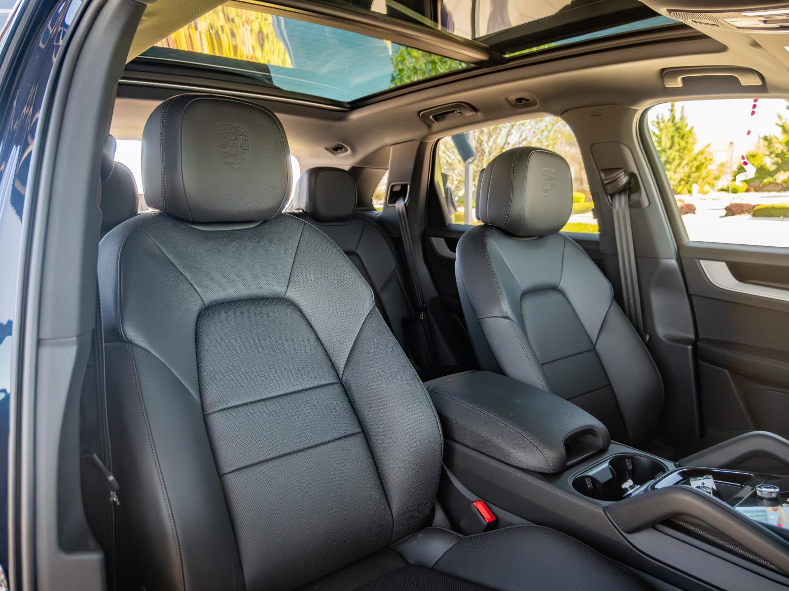 2026 Porsche Cayenne Base - Photo 13