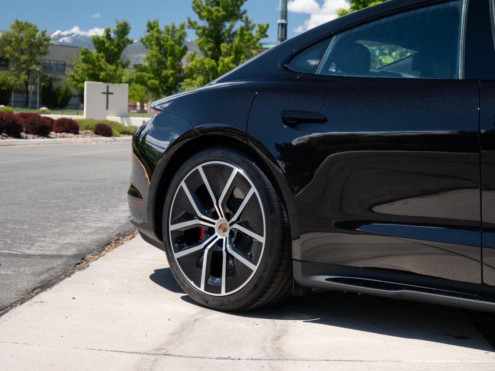 2026 Porsche Taycan S - Photo 19