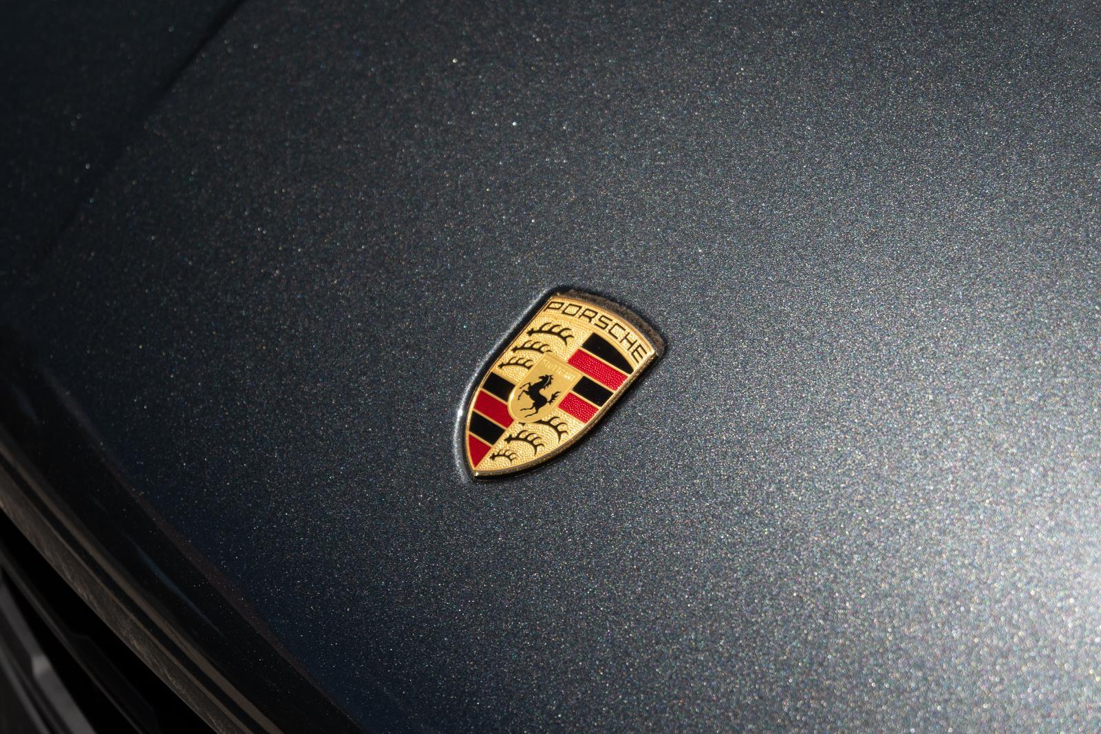 2026 Porsche Macan T - Photo 22