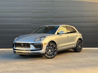2025 Porsche Macan SUV