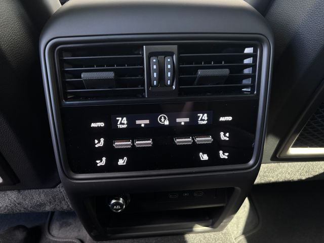 2026 Porsche Cayenne Coup Turbo E-Hybrid - Photo 25