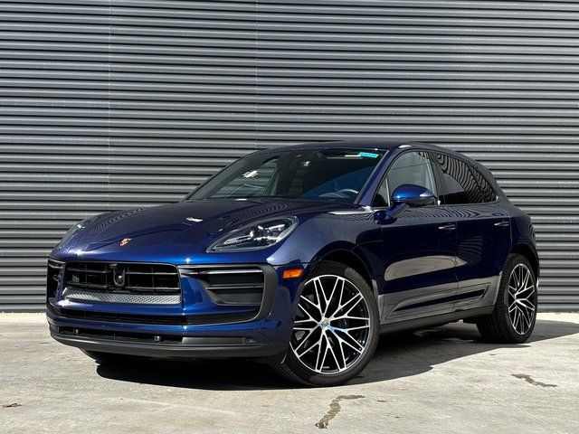 2025 Porsche Macan SUV 