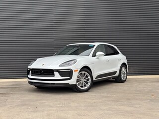 2025 Porsche Macan SUV