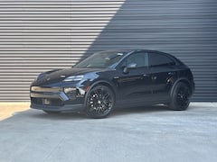 2025 Porsche Macan Electric SUV