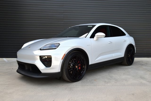 2025 Porsche Macan Electric SUV 