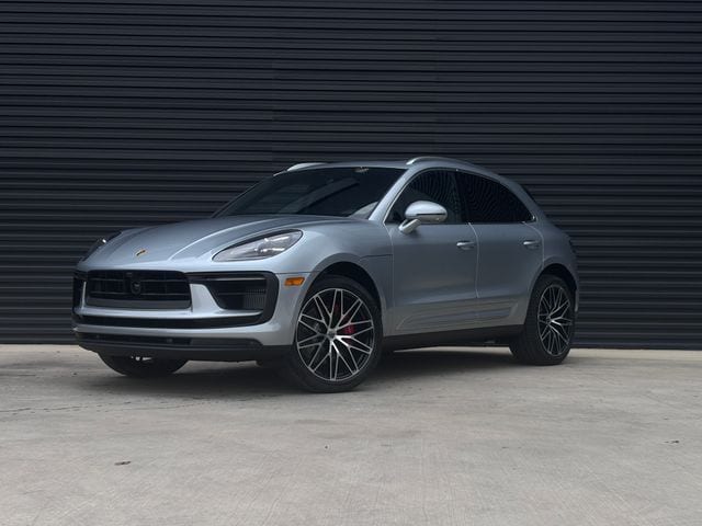 2026 Porsche Macan SUV 
