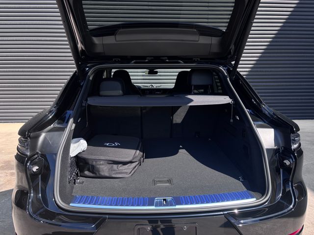 2026 Porsche Cayenne Coup Turbo E-Hybrid - Photo 28