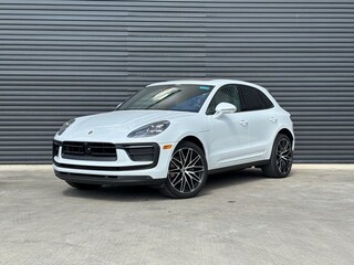 2025 Porsche Macan SUV