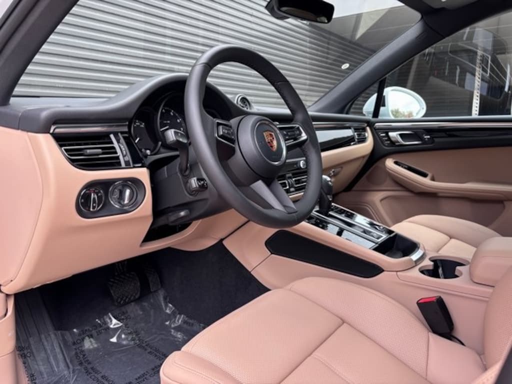 New 2026 Porsche Macan SUV