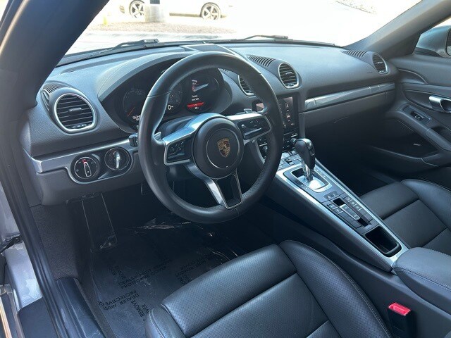 2021 Porsche Boxster S photo 4