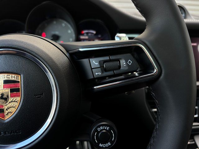 2026 Porsche Macan S - Photo 16