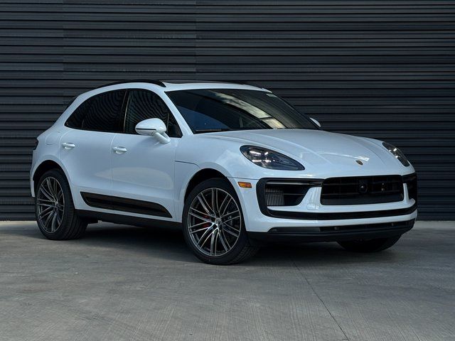 2026 Porsche Macan S - Photo 9