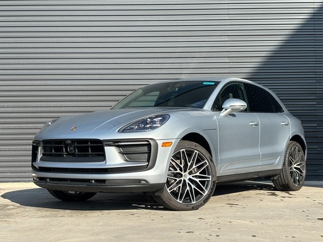 2025 Porsche Macan SUV 