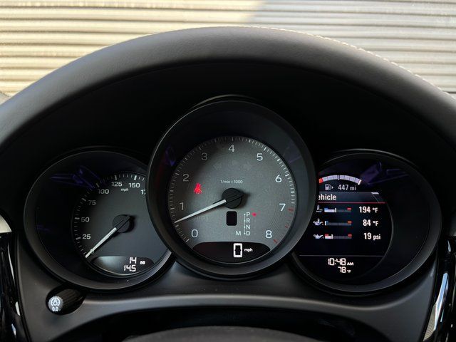 2026 Porsche Macan S - Photo 17