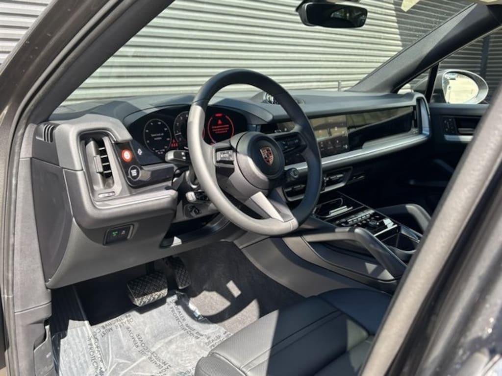 New 2025 Porsche Cayenne Coupe SUV