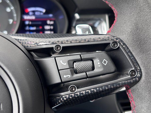 2026 Porsche Macan GTS - Photo 16