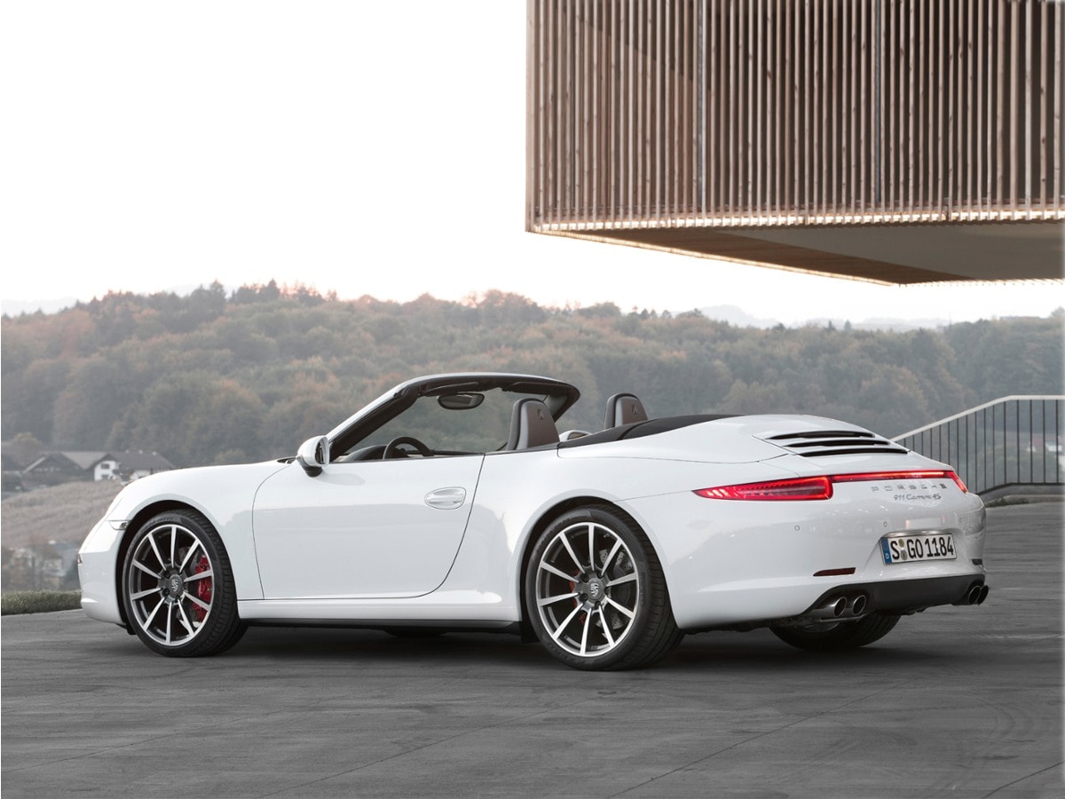 2016 Porsche 911 Carrera 4S Cabriolet's photo