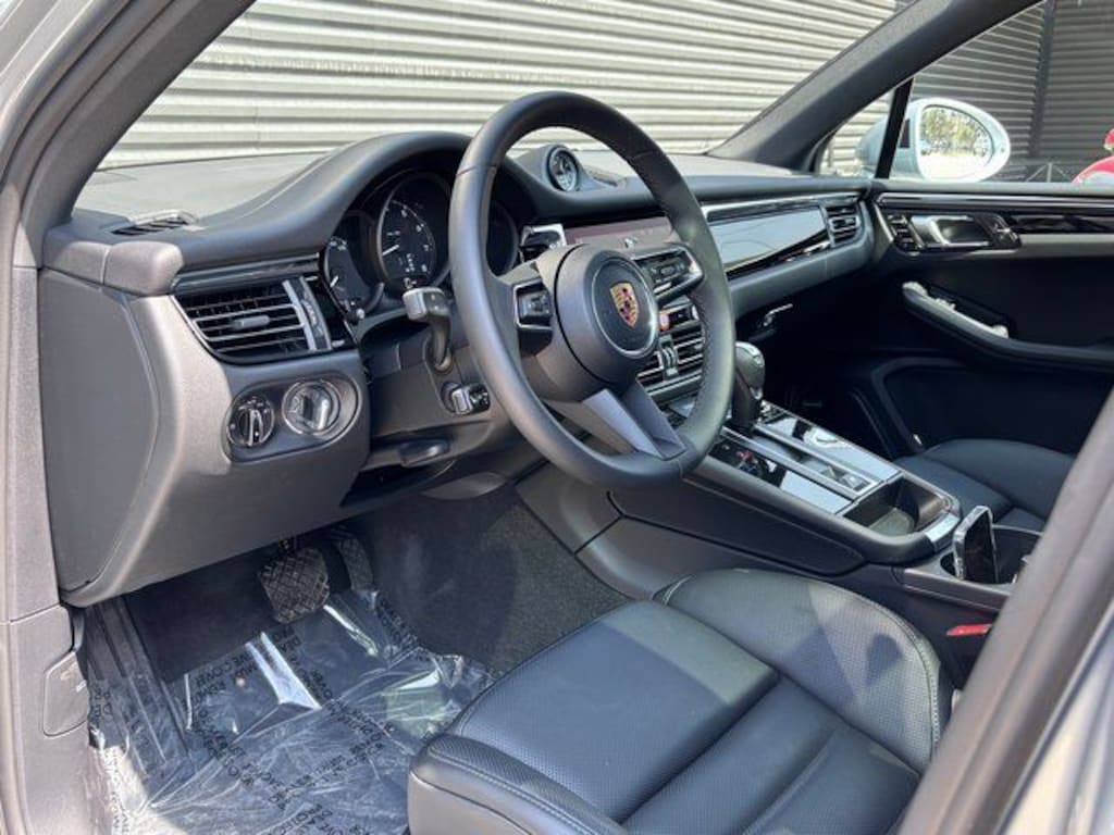 Certified 2026 Porsche Macan SUV