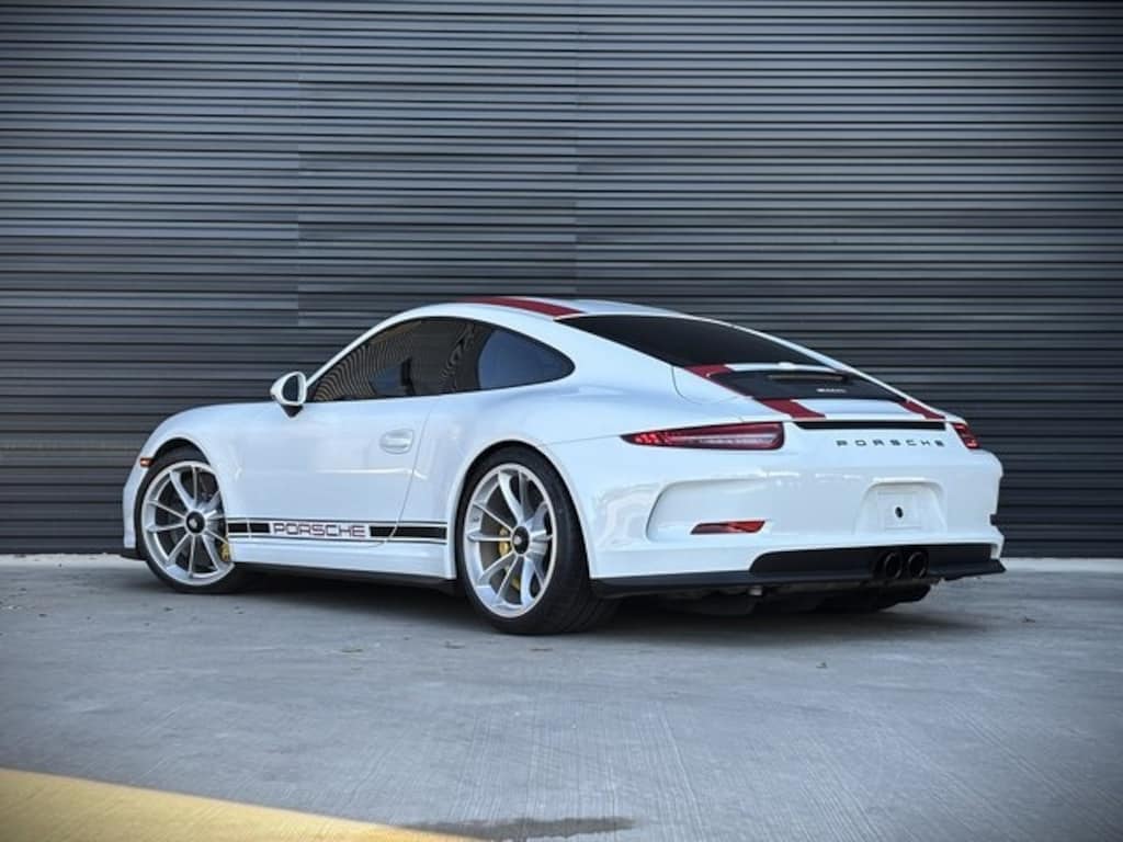 Certified 2016 Porsche 911 R Coupe