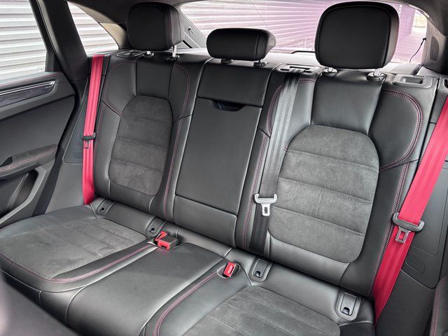 2026 Porsche Macan GTS - Photo 25