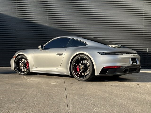 2022 Porsche 911 4S 4 GTS photo 3