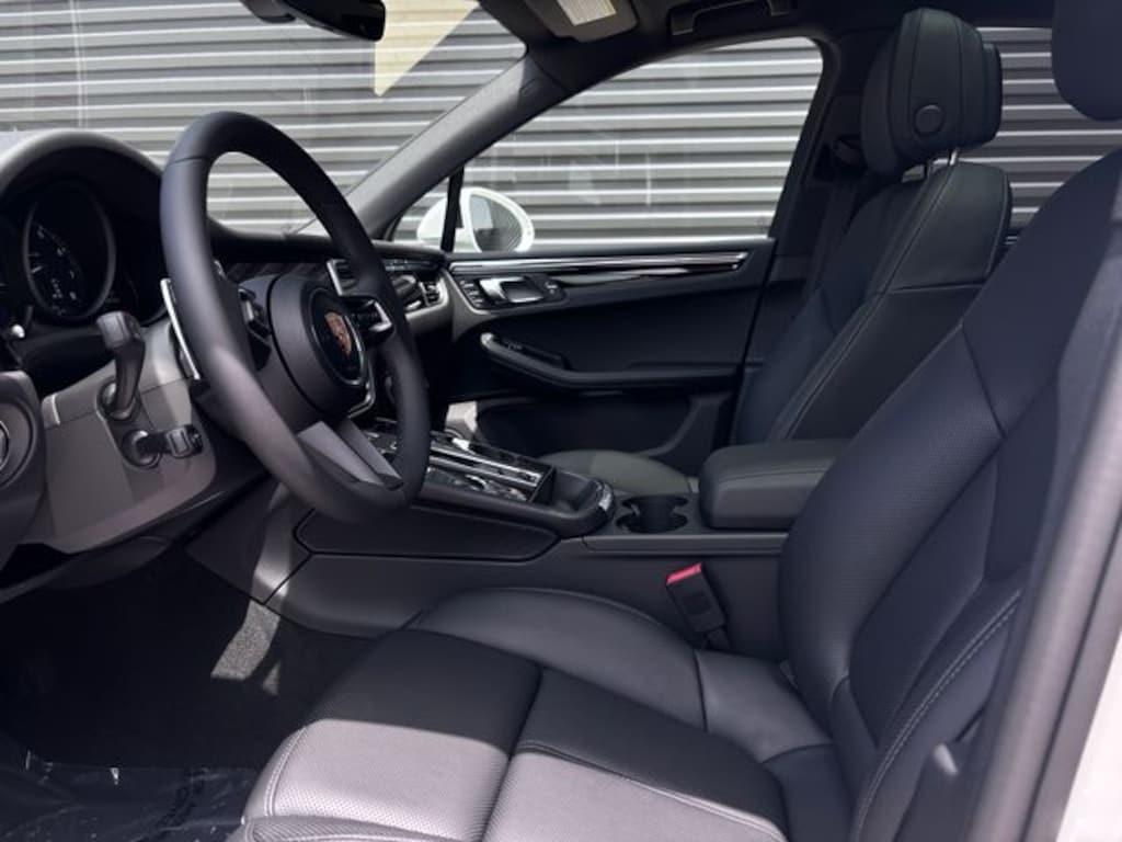 Certified 2026 Porsche Macan SUV
