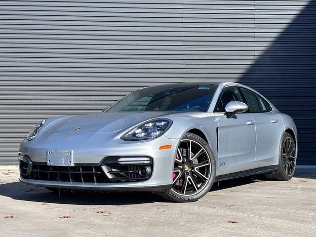 2019 Porsche Panamera GTS