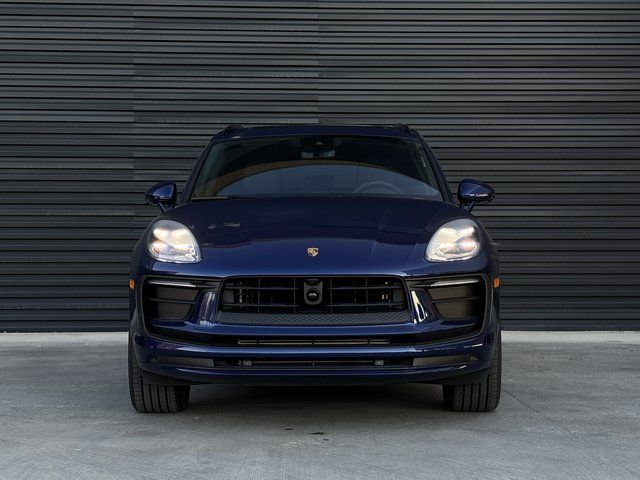 2026 Porsche Macan - Photo 10